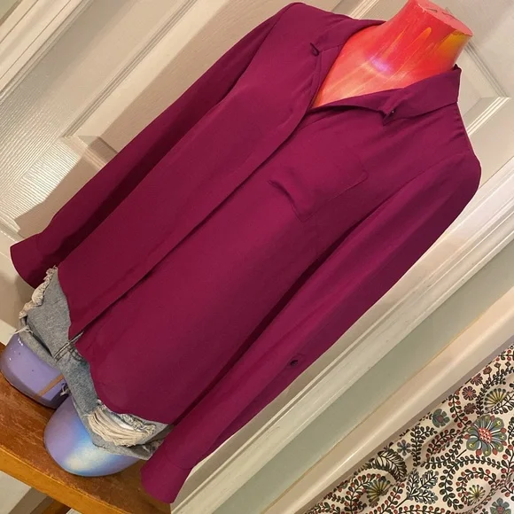 THE LIMITED Magenta Relaxed Long Sleeve Blouse NWT - Picture 7 of 14